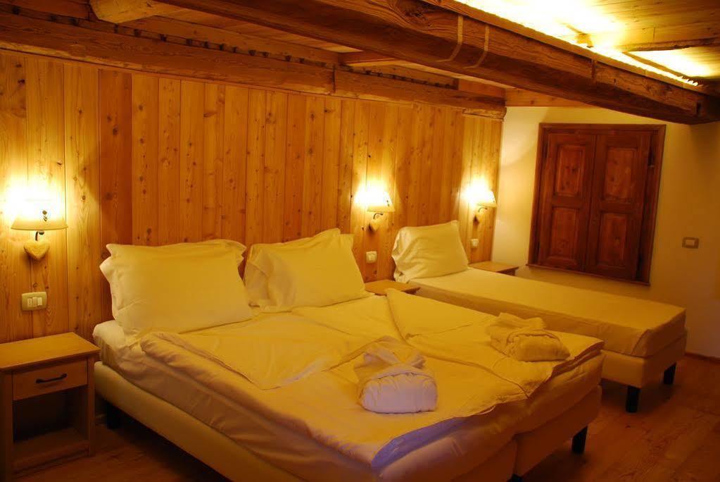 Casa Walser Hotell Riva Valdobbia Exteriör bild