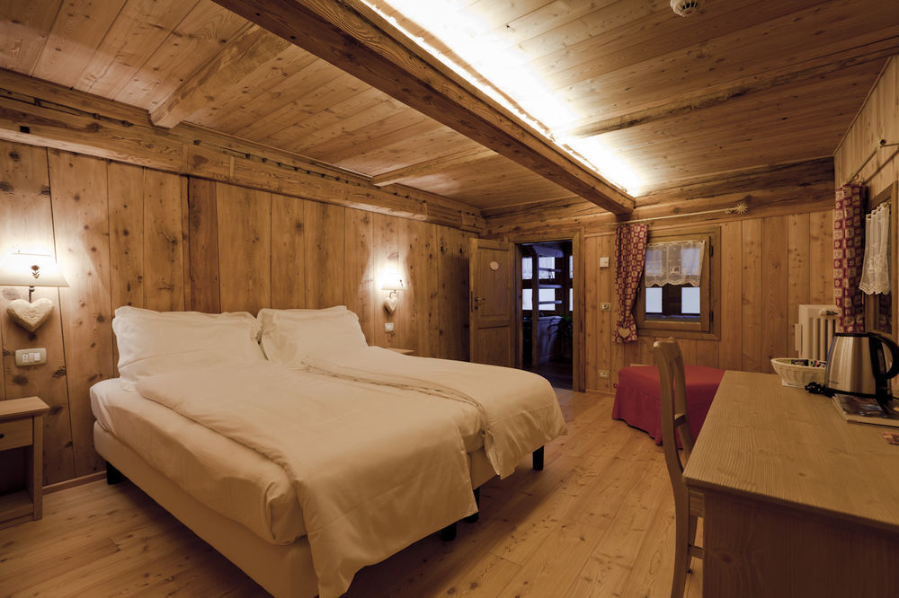 Casa Walser Hotell Riva Valdobbia Exteriör bild