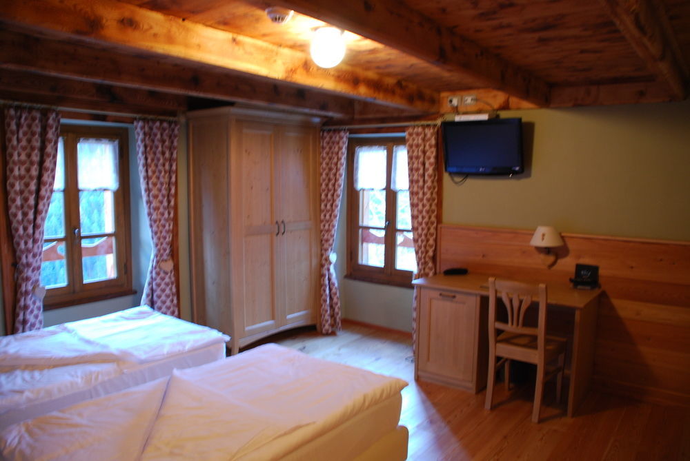 Casa Walser Hotell Riva Valdobbia Exteriör bild